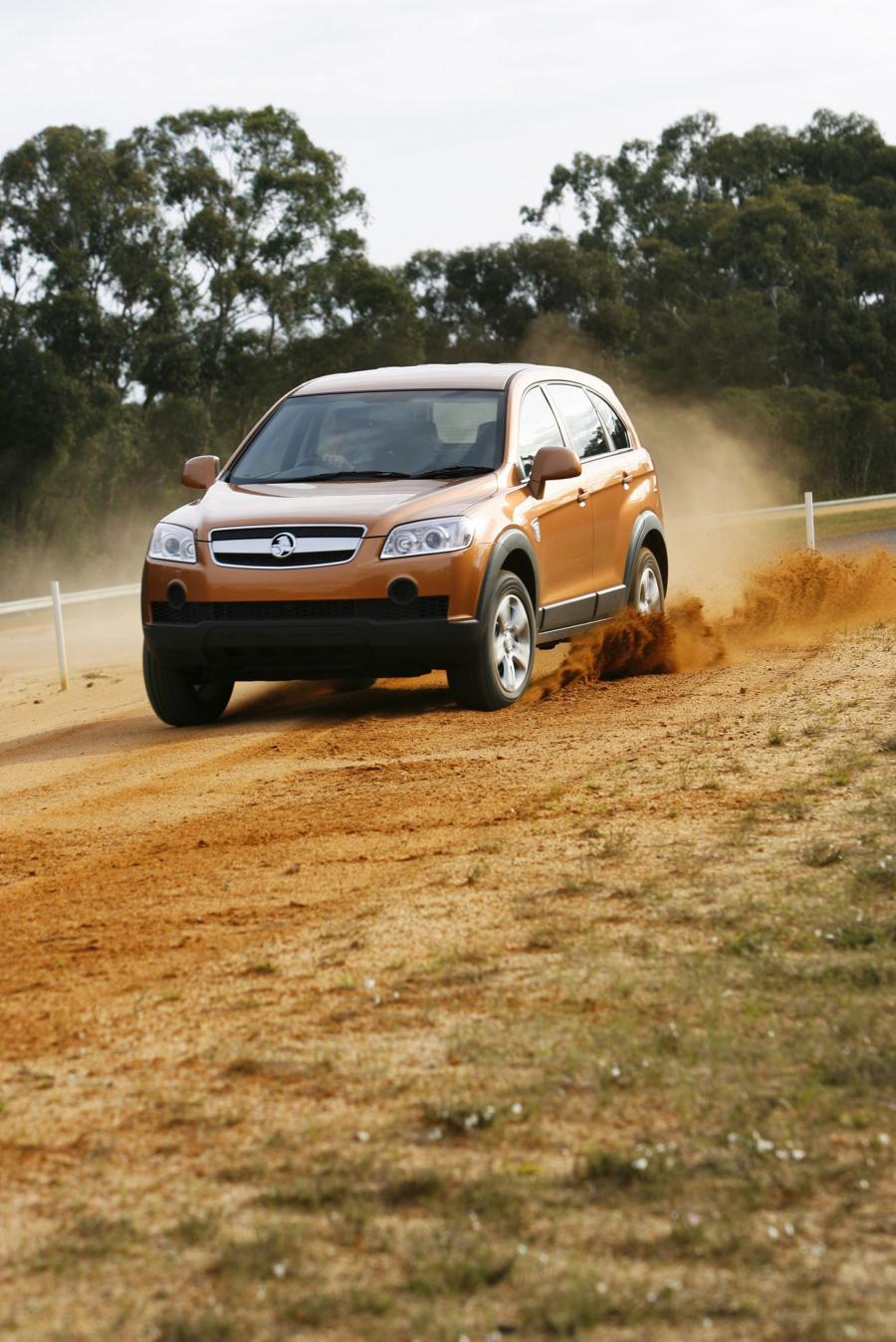  Holden Captiva 2006 года  (фото 16 из 138)